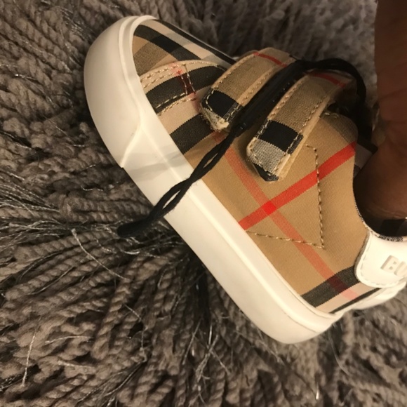 Burberry Baby's & Little Kid's Mini Markham Check Sneakers - Picture 4 of 7